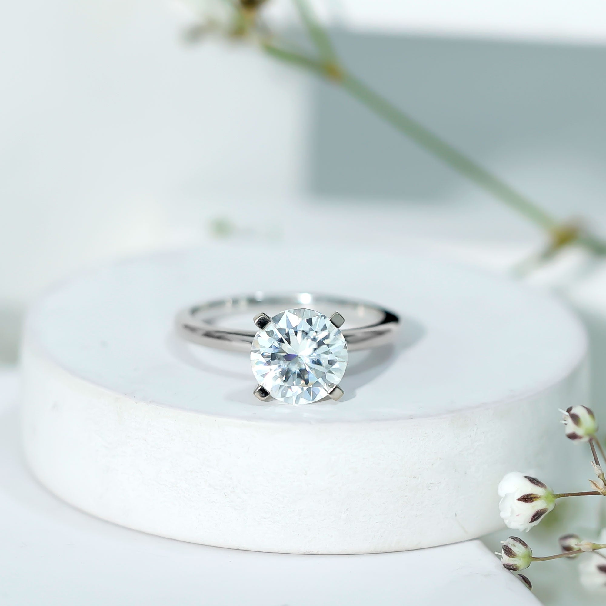 Certified 2 Carat Round Lab Grown Diamond Solitaire Engagement Ring