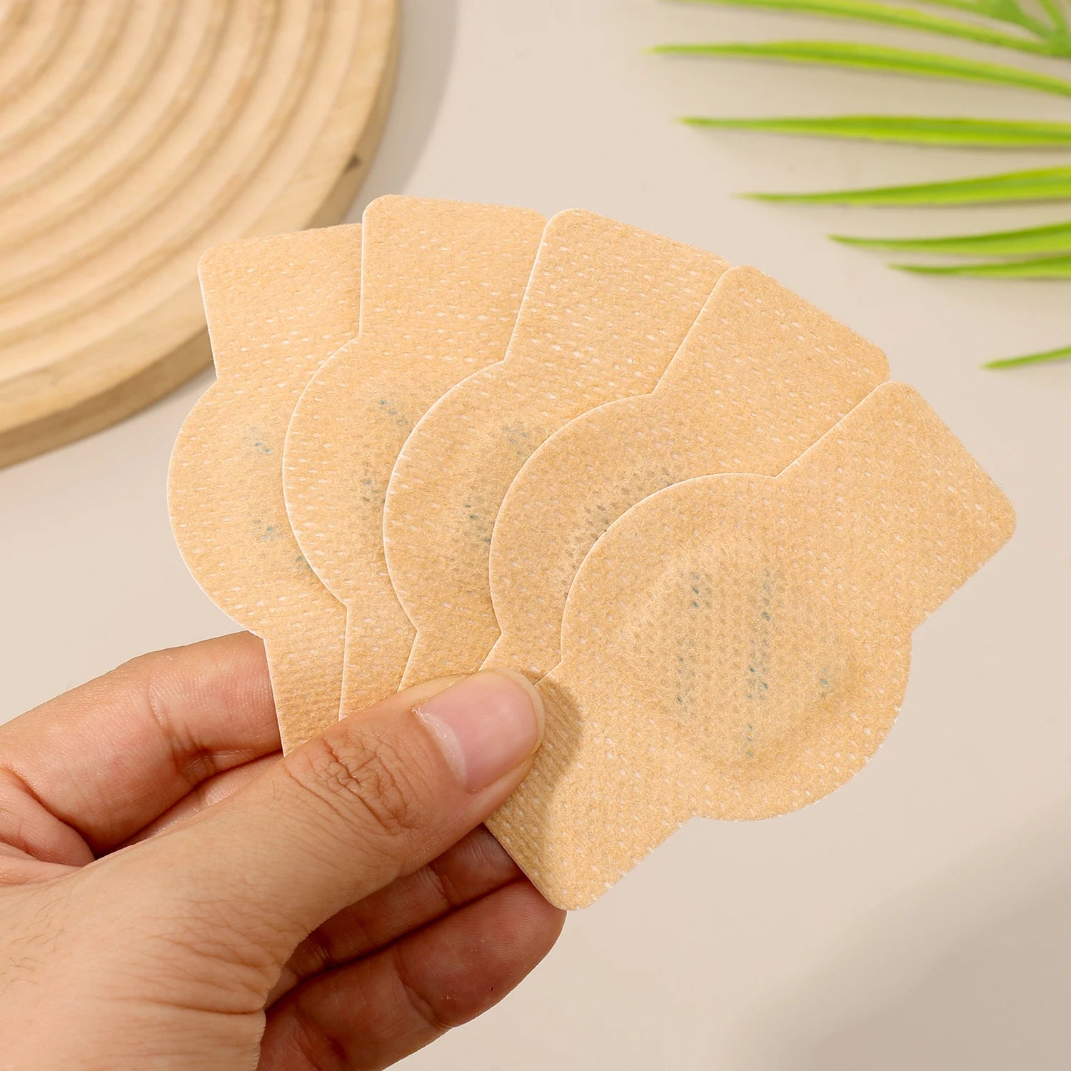 21/210pcs Waterproof Nail Protector Guard, Breathable Finger Sleeve for Weak or Damaged Nails, Reusable Toe Cap Cover